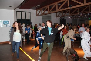 Sci-fi enthusiasts dance the night away at the 2013 FTH event!
